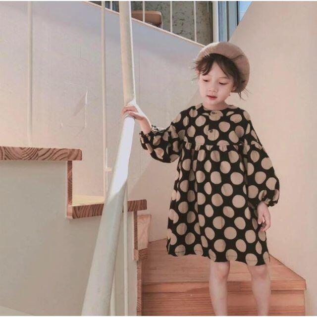 新作新品♡90-100cm♡くすみカラードット柄ワンピース キッズ/ベビー/マタニティのキッズ服女の子用(90cm~)(ワンピース)の商品写真