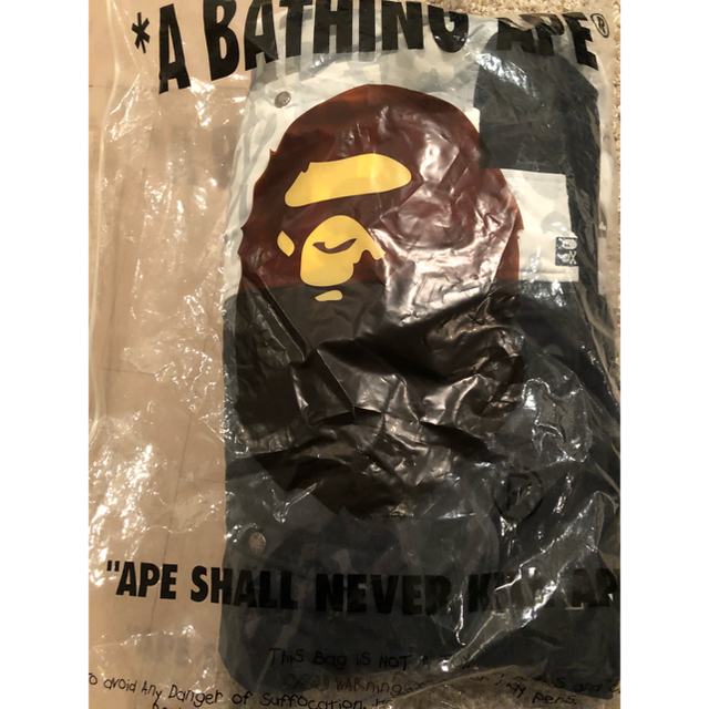 A BATHING APE(アベイシングエイプ)のBAPE® NBHD CAMO SHARK N2-B DOWN JACKET L メンズのジャケット/アウター(ダウンジャケット)の商品写真