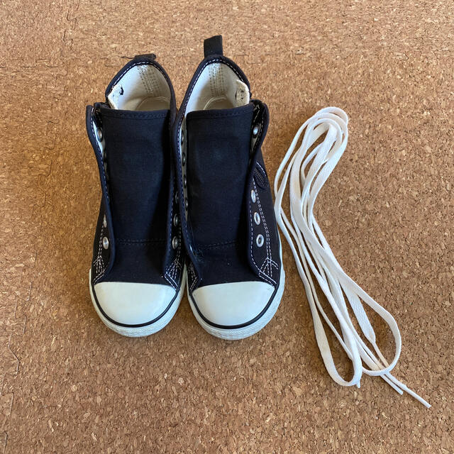 CONVERSE(コンバース)のお値下げ中　コンバース　ハイカット キッズ/ベビー/マタニティのキッズ靴/シューズ(15cm~)(スニーカー)の商品写真
