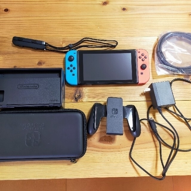 Nintendo Switch 本体 品 ポーチ付