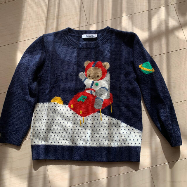 familiar(ファミリア)のfamiliar  紺色　セーター　100 キッズ/ベビー/マタニティのキッズ服男の子用(90cm~)(ニット)の商品写真