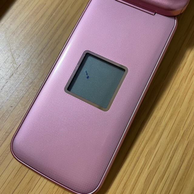 docomo ドコモ らくらくホンF-02J ピンク美品お値下げ中