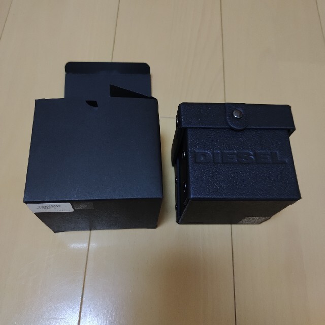 DIESEL(ディーゼル)の【新品未開封】diesel メンズ　腕時計　dz1844 メンズの時計(腕時計(アナログ))の商品写真