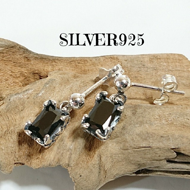 4852 SILVER925 ブラックジルコニア クローピアス シルバー925爪