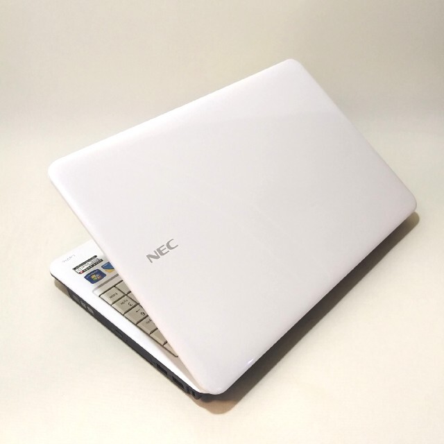 NEC - NEC ノートパソコン/ホワイト色 Win10 DVDマルチ4GB・500GBの