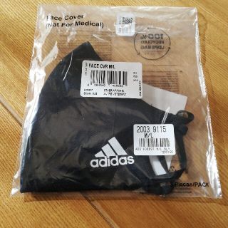 adidas　黒マスク一枚　　新品·未使用(パック/フェイスマスク)