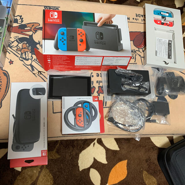 任天堂　スイッチ　Switch