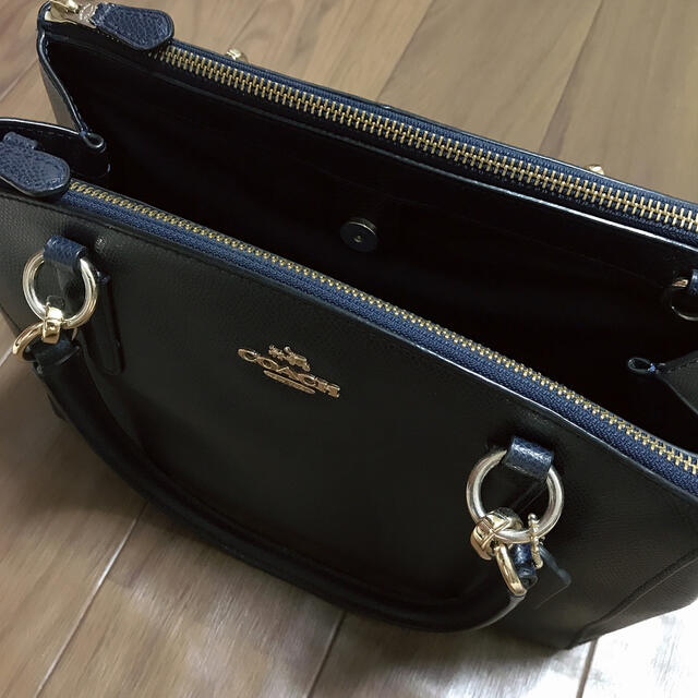 COACH - 値下げ❗️コーチ ショルダーバッグ ネイビー３・4枚目画像