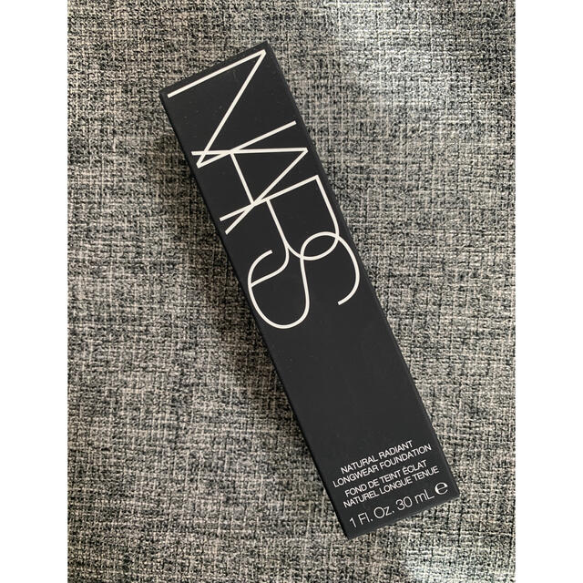 NARS ナチュラルラディアント ロングウェアファンデーション 6607