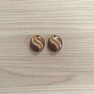 サンタモニカ(Santa Monica)のbrown botão pierce(ピアス)