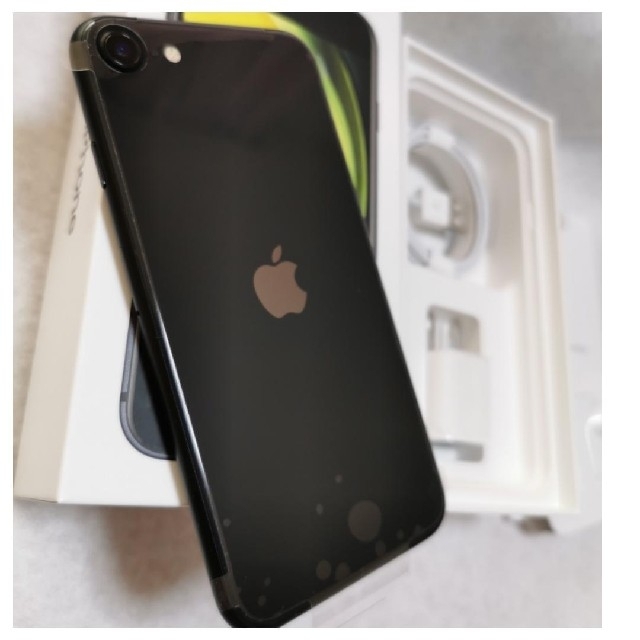 iPhone SE2　黒　64GB　Apple