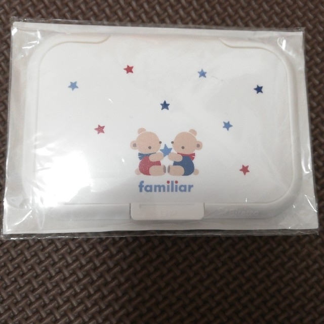 familiar(ファミリア)のfamiliar ビタット　おしりふき　蓋　12/22までの出品です キッズ/ベビー/マタニティのおむつ/トイレ用品(ベビーおしりふき)の商品写真