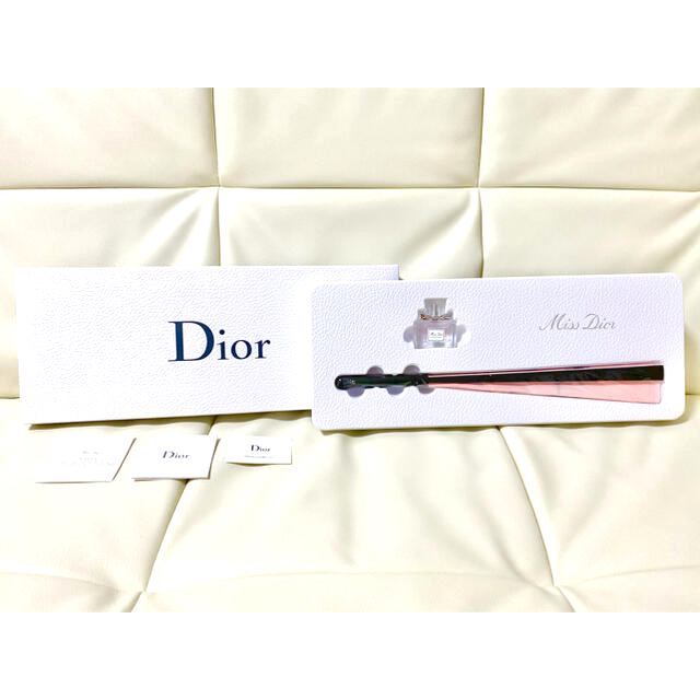 Dior(ディオール)のDior  ディオール　ノベルティ　扇子　オードゥトワレ エンタメ/ホビーのコレクション(ノベルティグッズ)の商品写真