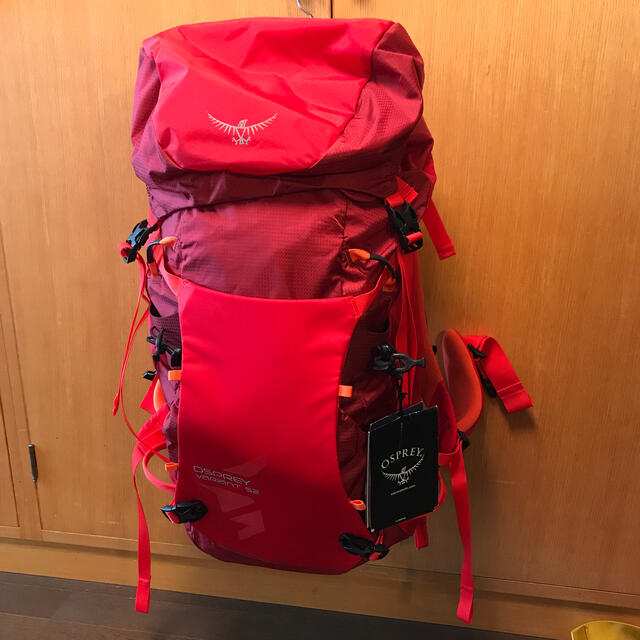 オスプレイ バリアント 52 赤 美品 OSPREY VARIANT Red