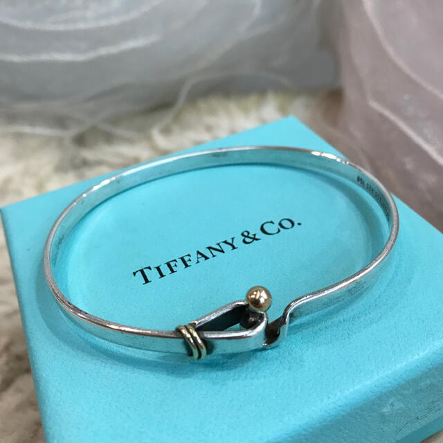 Tiffany & Co.(ティファニー)のティファニー バングル ブレスレット フックアイ レディースのアクセサリー(ブレスレット/バングル)の商品写真