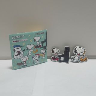 スヌーピー(SNOOPY)のスヌーピー 刺繍ピンバッチ 2種セット(バッジ/ピンバッジ)