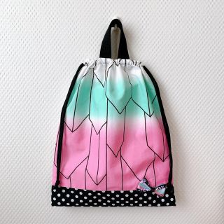 とも太朗さま専用▶︎◀︎矢絣 ダブル蝶リボン▶︎◀︎(外出用品)