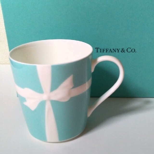 TIFFANY&Co. ニューヨーク本店　リボン柄　マグカップ 1個