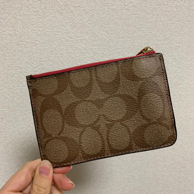 COACH(コーチ)の値下げ！　新品タグ付き　COACH コーチ コインケース　財布 レディースのファッション小物(財布)の商品写真