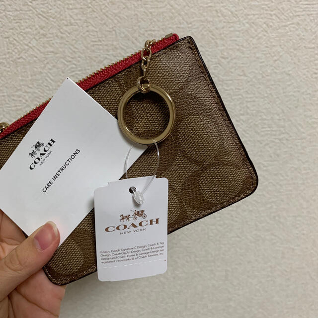 COACH(コーチ)の値下げ！　新品タグ付き　COACH コーチ コインケース　財布 レディースのファッション小物(財布)の商品写真