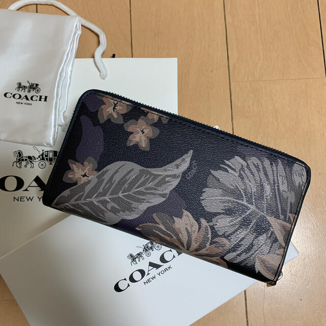 新品未使用 COACH コーチ 長財布