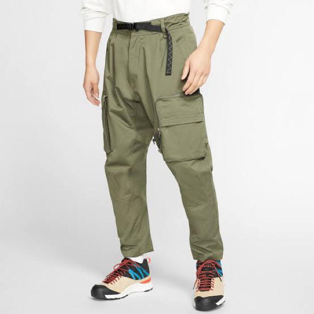 NIKE(ナイキ)のNIKE ACG Woven Cargo Pants acg カーゴパンツM メンズのパンツ(ワークパンツ/カーゴパンツ)の商品写真