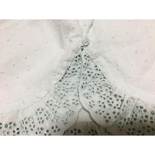 babyGAP(ベビーギャップ)のbaby gap アイレットワンピース キッズ/ベビー/マタニティのベビー服(~85cm)(ロンパース)の商品写真