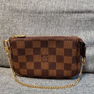 ルイヴィトン(LOUIS VUITTON)のレア!入手困難！ルイヴィトンミニポシェットアクセソワールポーチ(ポーチ)