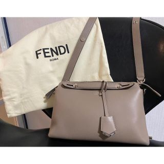 フェンディ(FENDI)のFENDI バイザウェイ ミディアム グレージュ(ショルダーバッグ)