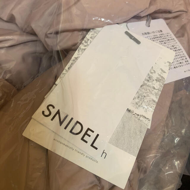 SNIDEL(スナイデル)の新品未使用✨フレンチショートダウン snidel レディースのジャケット/アウター(ダウンジャケット)の商品写真