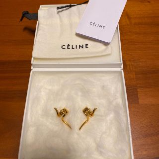 セリーヌ(celine)のセリーヌ　ノット　フィービー　ピアス　最終値下げ(ピアス)