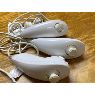 ウィー(Wii)のWii ヌンチャク(家庭用ゲーム機本体)