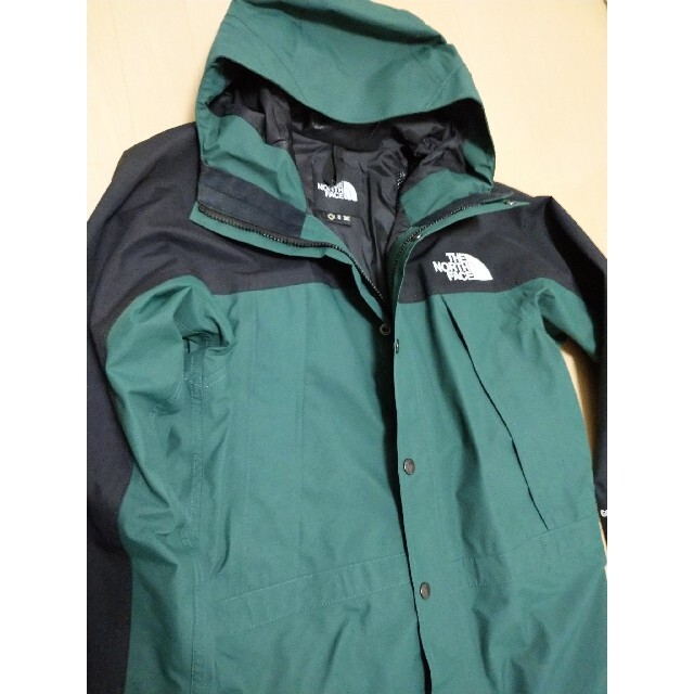 THE NORTH FACE(ザノースフェイス)のTHE NORTH FACE MOUNTAIN LIGHT JACKET BD メンズのジャケット/アウター(マウンテンパーカー)の商品写真