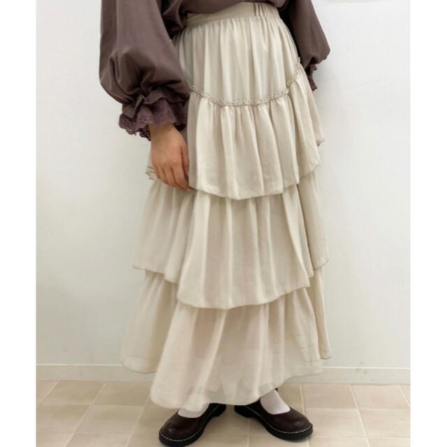 ふわふわフリルスカート レディースのスカート(ロングスカート)の商品写真