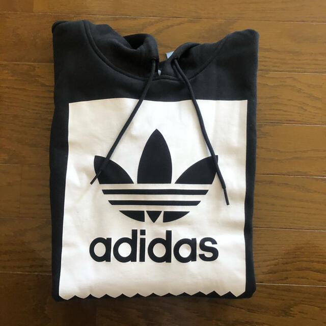 adidas(アディダス)の【新品】adidas Originals パーカー M スウェット ブラック メンズのトップス(パーカー)の商品写真