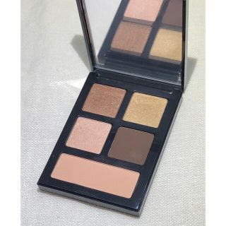 ボビイブラウン(BOBBI BROWN)のボビイブラウン　エッセンシャルマルチカラーアイシャドウパレット(アイシャドウ)