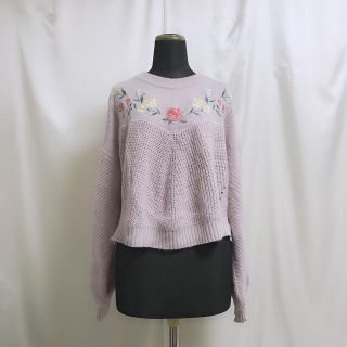 ダブルクローゼット(w closet)のw closet  花柄刺繍ニット(ニット/セーター)