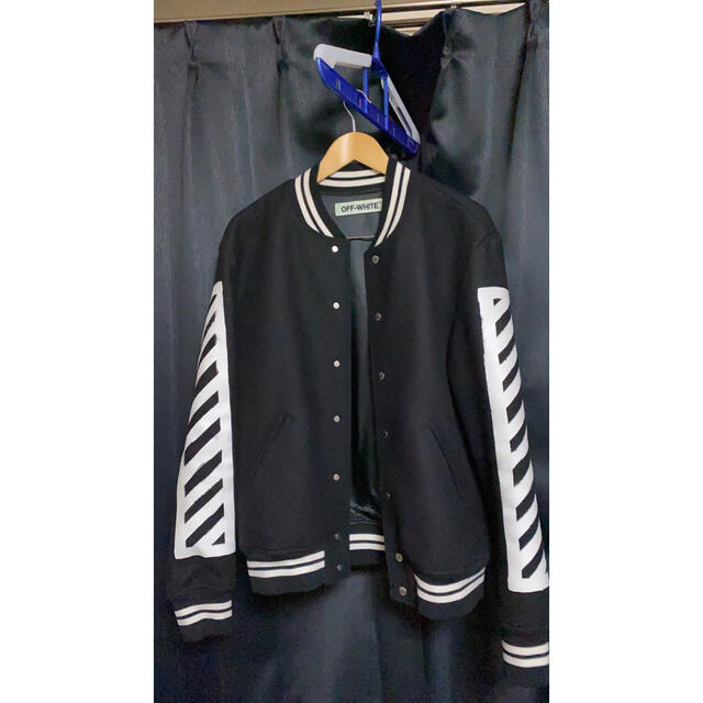 Off White オフホワイト アウターの通販 By エスショップ オフホワイトならラクマ Off White オフホワイト アウターの通販 By エスショップ オフホワイトならラクマ