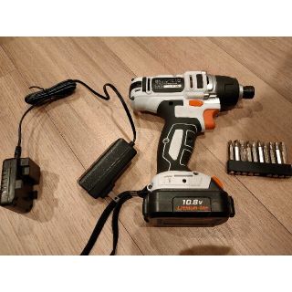 DIYに最適！　アイリスオーヤマインパクトドライバー　JID80(工具/メンテナンス)