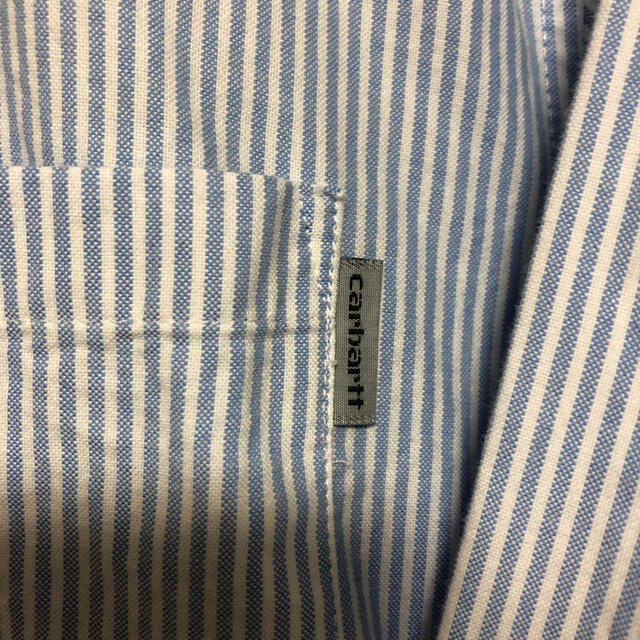 carhartt(カーハート)の126 carhartt ストライプシャツ 長袖シャツ メンズ ワンポイントロゴ メンズのトップス(シャツ)の商品写真