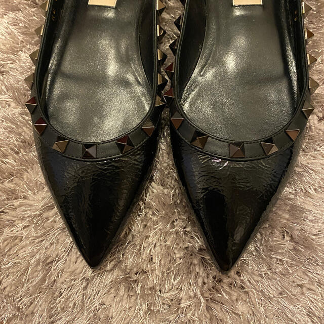 VALENTINO 35ロックスタッズ バレリーナ フラット 美品靴/シューズ ...