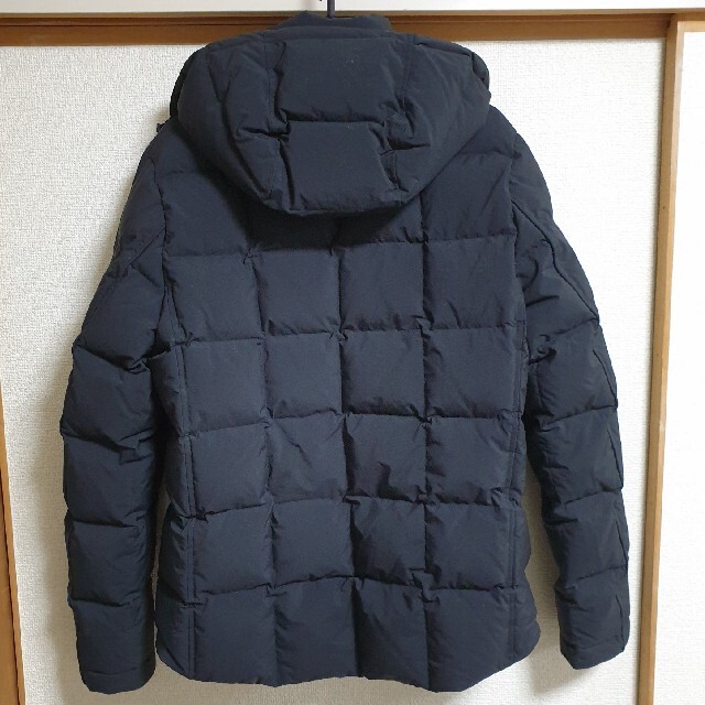 nano・universe(ナノユニバース)の西川ダウン カグラジャケット 19AW 中古品 Mサイズ メンズのジャケット/アウター(ダウンジャケット)の商品写真