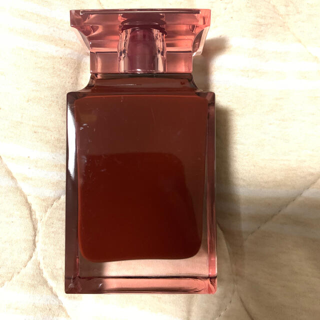 TOM FORD(トムフォード)の新品 TOMFORD ロストチェリー 100ml 人気 コスメ/美容の香水(ユニセックス)の商品写真