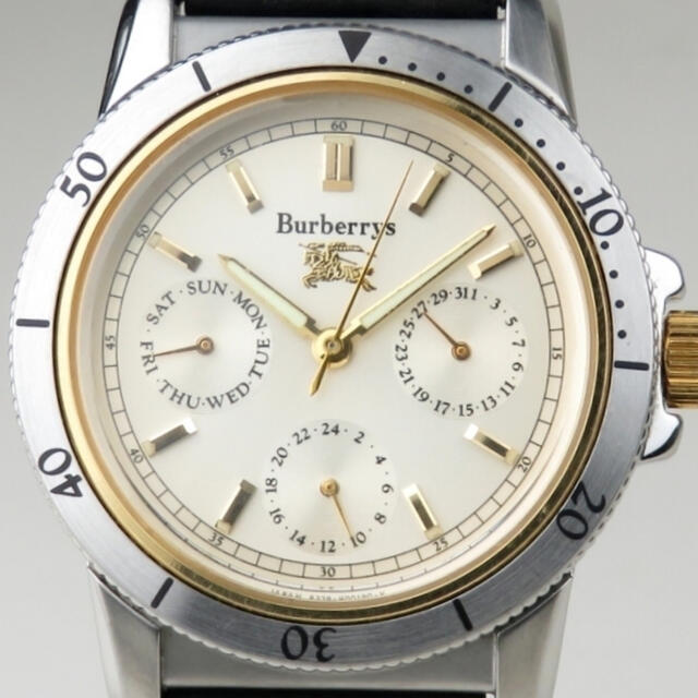 同梱不可】 BURBERRY クロノグラフ トリプルカレンダー採用 Burberry