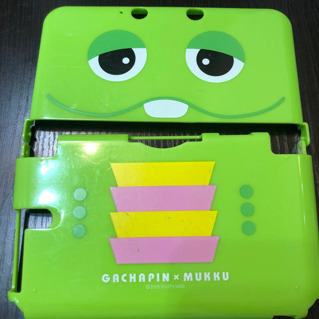 ニンテンドー3DS(ニンテンドー3DS)の3DS LL  カバー　ガチャピン　 エンタメ/ホビーのゲームソフト/ゲーム機本体(その他)の商品写真