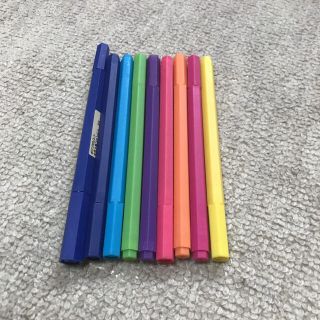 ムジルシリョウヒン(MUJI (無印良品))の無印　六角カラーペン8色9本セット(ペン/マーカー)