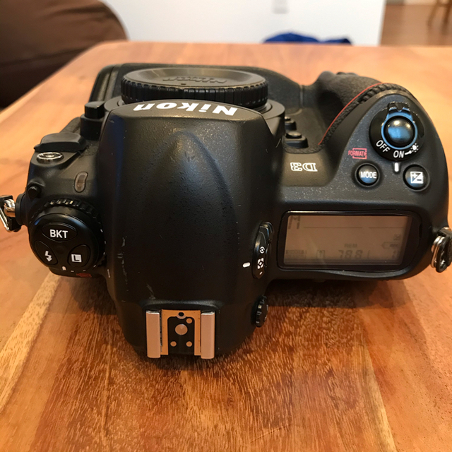 カメラニコンD3ボディ　フルサイズ