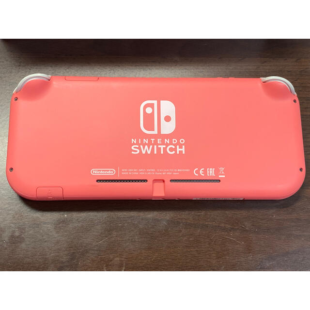 Nintendo Switch(ニンテンドースイッチ)のNintendo Switch LITE コーラル　中古美品 エンタメ/ホビーのゲームソフト/ゲーム機本体(家庭用ゲーム機本体)の商品写真