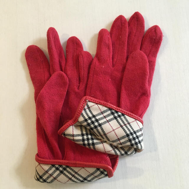BURBERRY(バーバリー)の【あいまる様専用】バーバリー　手袋 レディースのファッション小物(手袋)の商品写真