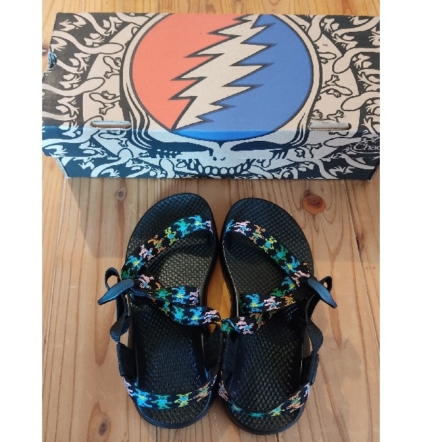 Chaco(チャコ)のChaco チャコ Z1 Grateful Dead DANCING BEARS レディースの靴/シューズ(サンダル)の商品写真